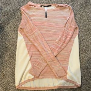 Kenzie sweater sz medium. Peach color